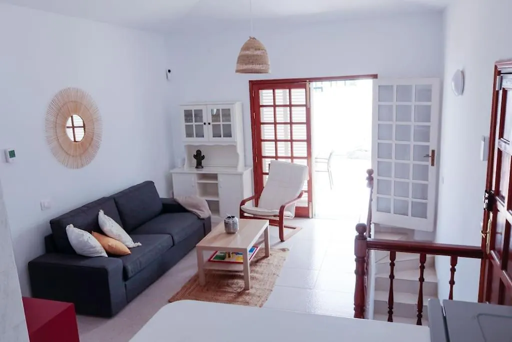 Villa Acogedora Casa En Abades En Tranquila Urbanizacion 0*, Abades (Tenerife)